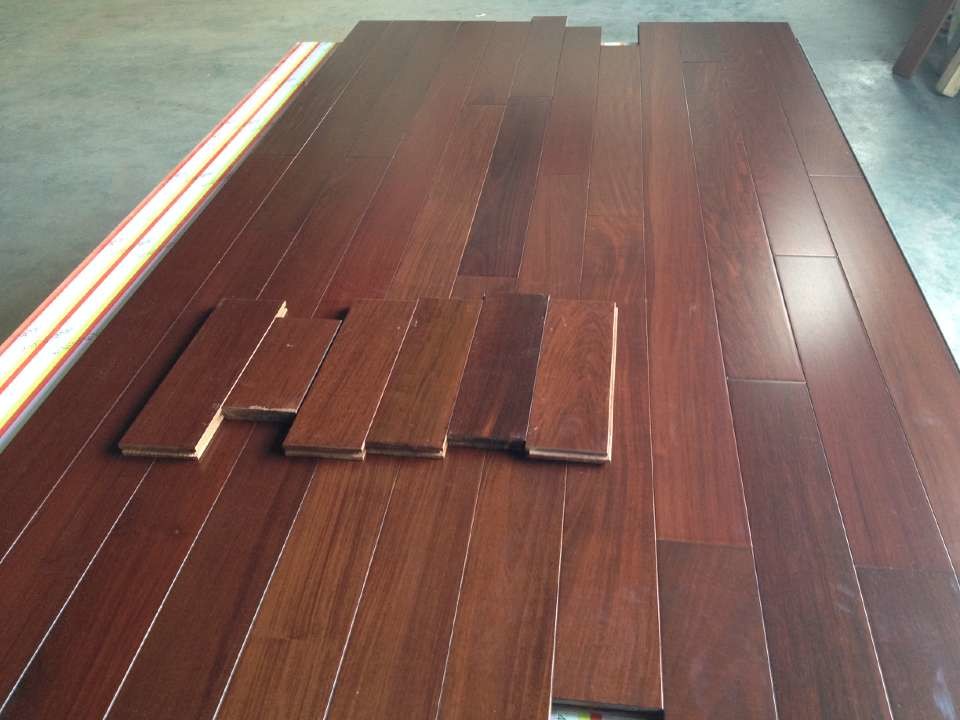 Qualified Brazilian Walnut Solid Hardwood Flooring Ipe hardwood floors